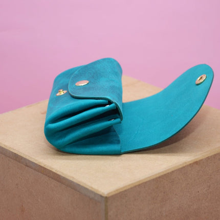 Minimalistisches Portemonnaie für Frauen. Geschenke für Sie.Größe cir. 11,5x8x3,5cm. Türkis (Made in Germany) kaufen bei Linkreich – Jetzt entdecken!