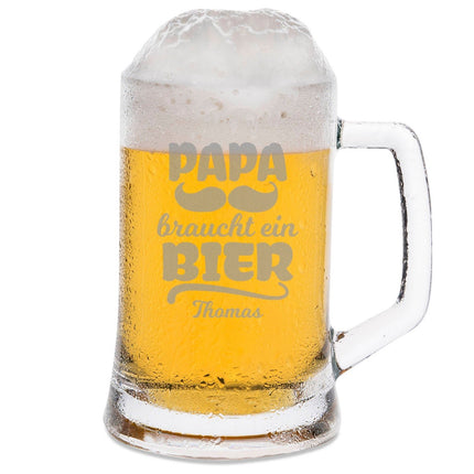 SEO. Montana Bierkrug mit Gravur "Papa braucht ein Bier" mit Namen - 0,3 L Linkreich