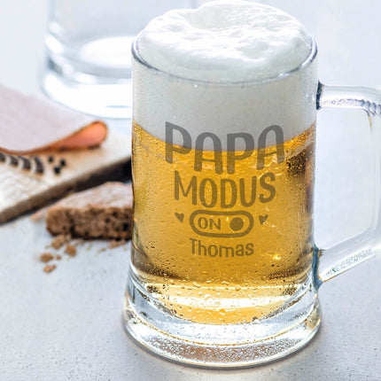 SEO. Montana Bierkrug mit Gravur "Papa Modus" mit Namen - 0,3 L Linkreich
