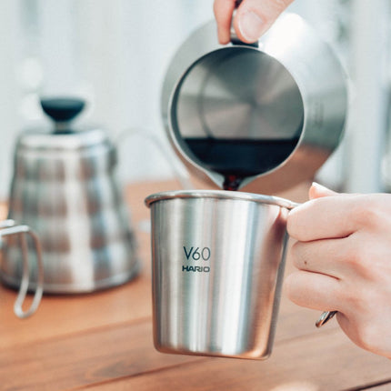 Hario Outdoor V60 Metall-Stapel-Becher – 320 ml