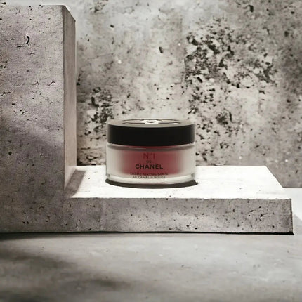 CHANEL N°1 de Chanel Red Camellia Revitalizing Cream