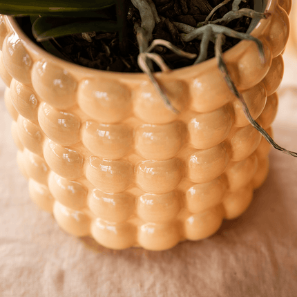 Ziertopf Poppy – Peach – Ø9cm – Moderner Keramik Blumentopf in glänzendem Pfirsichton – Stilvoller Übertopf für Zimmerpflanzen, Sukkulenten & Orchideen