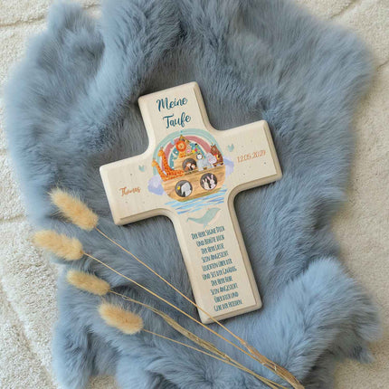SEO. Personalisierbares Holzkreuz zur Taufe Konfirmation oder Kommunion - Arche Design - Blau Linkreich