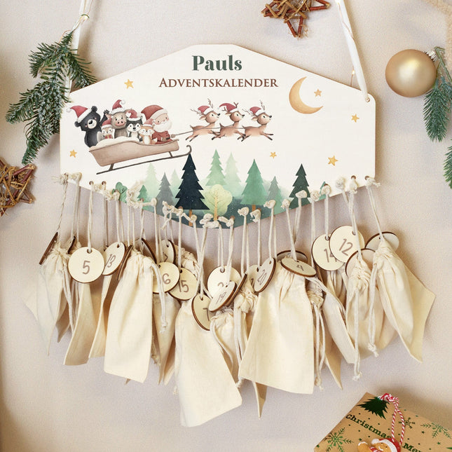 SEO. Personalisierter Adventskalender aus Holz mit Druckmotiv & Namen - Schlitten - Linkreich