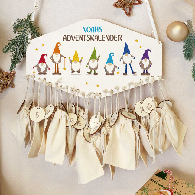 SEO. Personalisierter Adventskalender aus Holz mit Druckmotiv & Namen - Wichtel - Linkreich