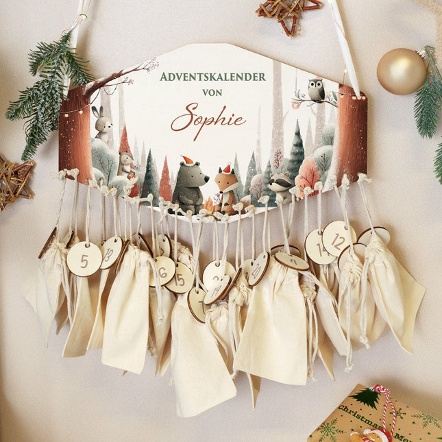 SEO. Personalisierter Adventskalender aus Holz mit Druckmotiv & Namen - Winterwald - Linkreich