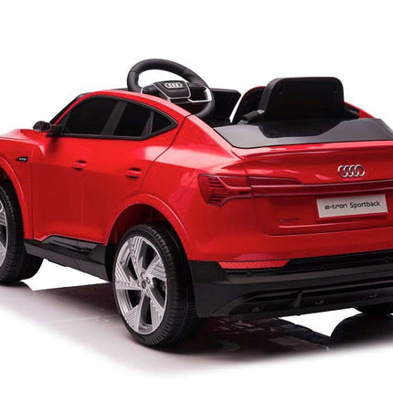Kinder-Elektroauto Audi e-tron Sportback Premium Lizenziert
