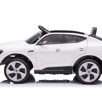 Kinder-Elektroauto Audi e-tron Sportback Premium Lizenziert