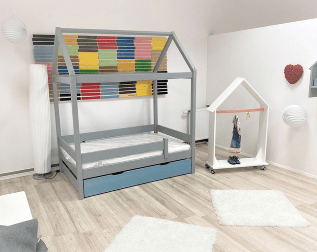 SEO. Solis Kinderbett Bio-Bett - Hausbett mit Bio-Matratze aus Massivholz und Naturholz - Natur Linkreich