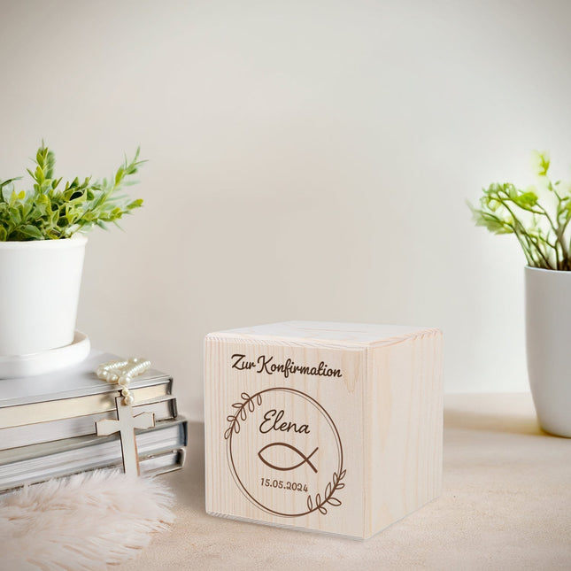 SEO. Spardose aus Holz - Fisch Kranz - Linkreich