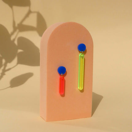 niemalsmehrohne x Kunstmuseum Basel Edition - neon lights Nr.2 - Ohrringe