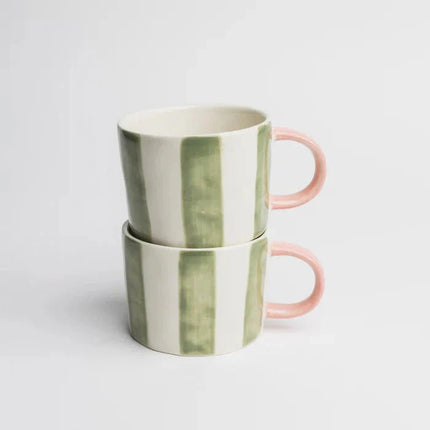 SEO. Tasse VELOBLOOM grün aus Steinzeug – handbemalt & kinderfreundlich | Tranquillo - Linkreich
