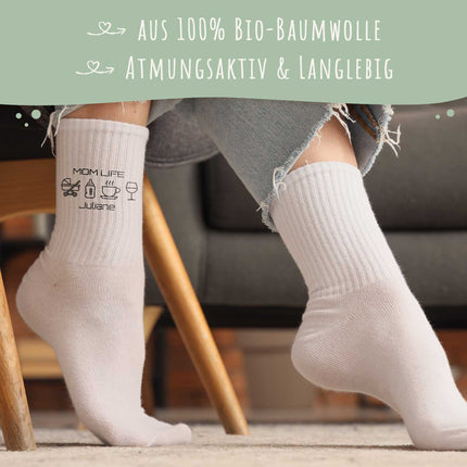 SEO. Tennissocken - Mom Life - personalisiert mit Namen - Weiss Linkreich