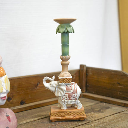 Kerzenständer Elefant Rosa/Grün – Polyresin – 34,5cm – Exotische Deko für Tisch, Sideboard & Fensterbank
