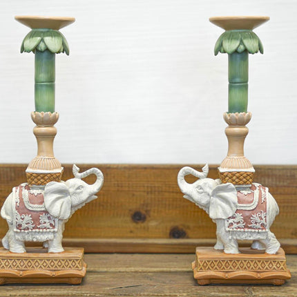 Kerzenständer Elefant Rosa/Grün – Polyresin – 34,5cm – Exotische Deko für Tisch, Sideboard & Fensterbank