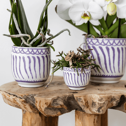 Topf Granada Flieder – Ø9cm – Keramik Blumentopf im mediterranen Stil – Hochglänzender Dekotopf für Zimmerpflanzen, Sukkulenten & Kräuter – Robust & pflegeleicht