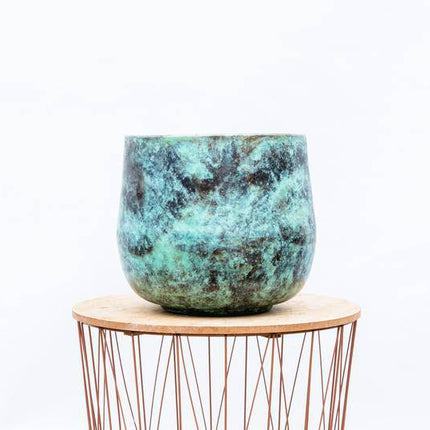 Pflanztopf Elisa – Mystisch Grün – D39cm x H32cm – Stilvoller Blumentopf – Groß & dekorativ