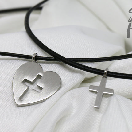 Thankgoods Freundschaft-Schmuckset Herz/Kreuz für 2 Menschen die Ihre Liebe auf eine ganz besondere Art teilen möchten!