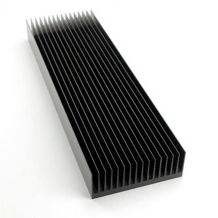 Kühlkörper 450mm plangefräst schwarz eloxiert