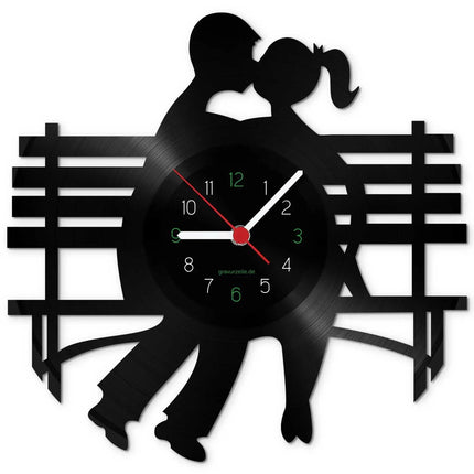 SEO. Wanduhr aus Vinyl Liebe ist - Linkreich
