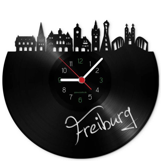 SEO. Wanduhr aus Vinyl Skyline Freiburg - Linkreich