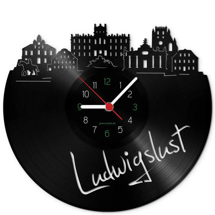 SEO. Wanduhr aus Vinyl Skyline Ludwigslust - Linkreich