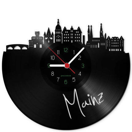 SEO. Wanduhr aus Vinyl Skyline Mainz - Linkreich