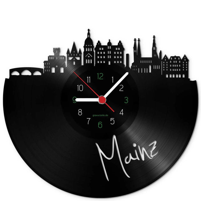 SEO. Wanduhr aus Vinyl Skyline Mainz - Linkreich