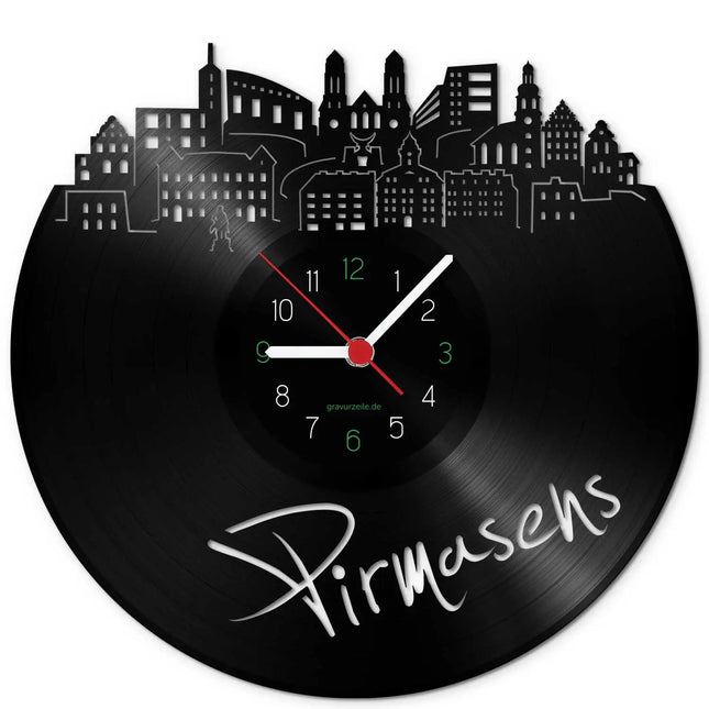 SEO. Wanduhr aus Vinyl Skyline Pirmasens - Linkreich