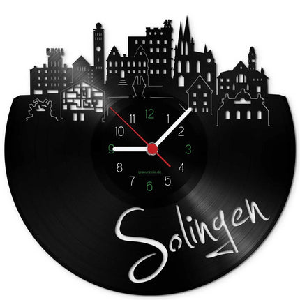 SEO. Wanduhr aus Vinyl Skyline Solingen - Linkreich