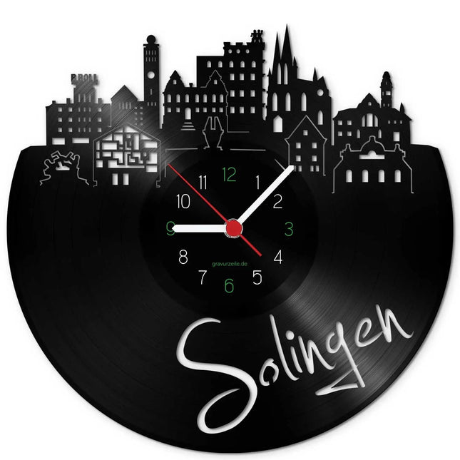 SEO. Wanduhr aus Vinyl Skyline Solingen - Linkreich