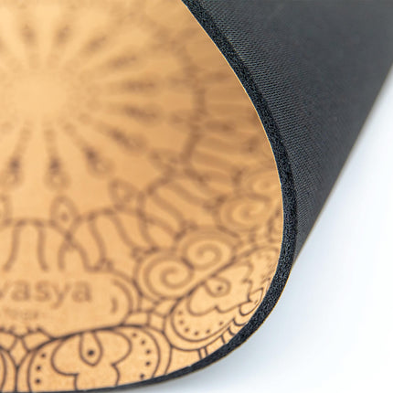 Yoga Pad aus Naturkautschuk & Kork (64x33cm)
