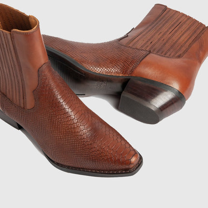 Zameen in Brown () kaufen bei Linkreich – Jetzt entdecken!