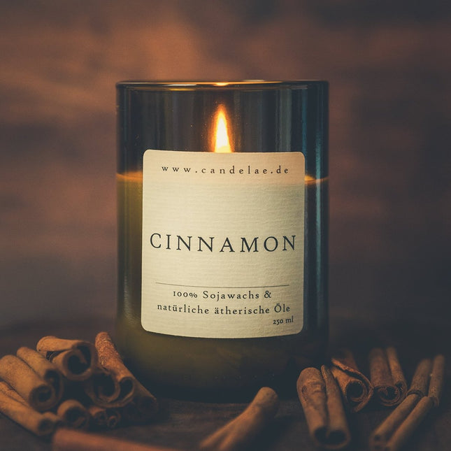 Zimt – Duftkerze aus Sojawachs mit warmem, inspirierendem Aroma für gemütliche Momente (Kerze aus alter Weinflasche) kaufen bei Linkreich – Jetzt entdecken!